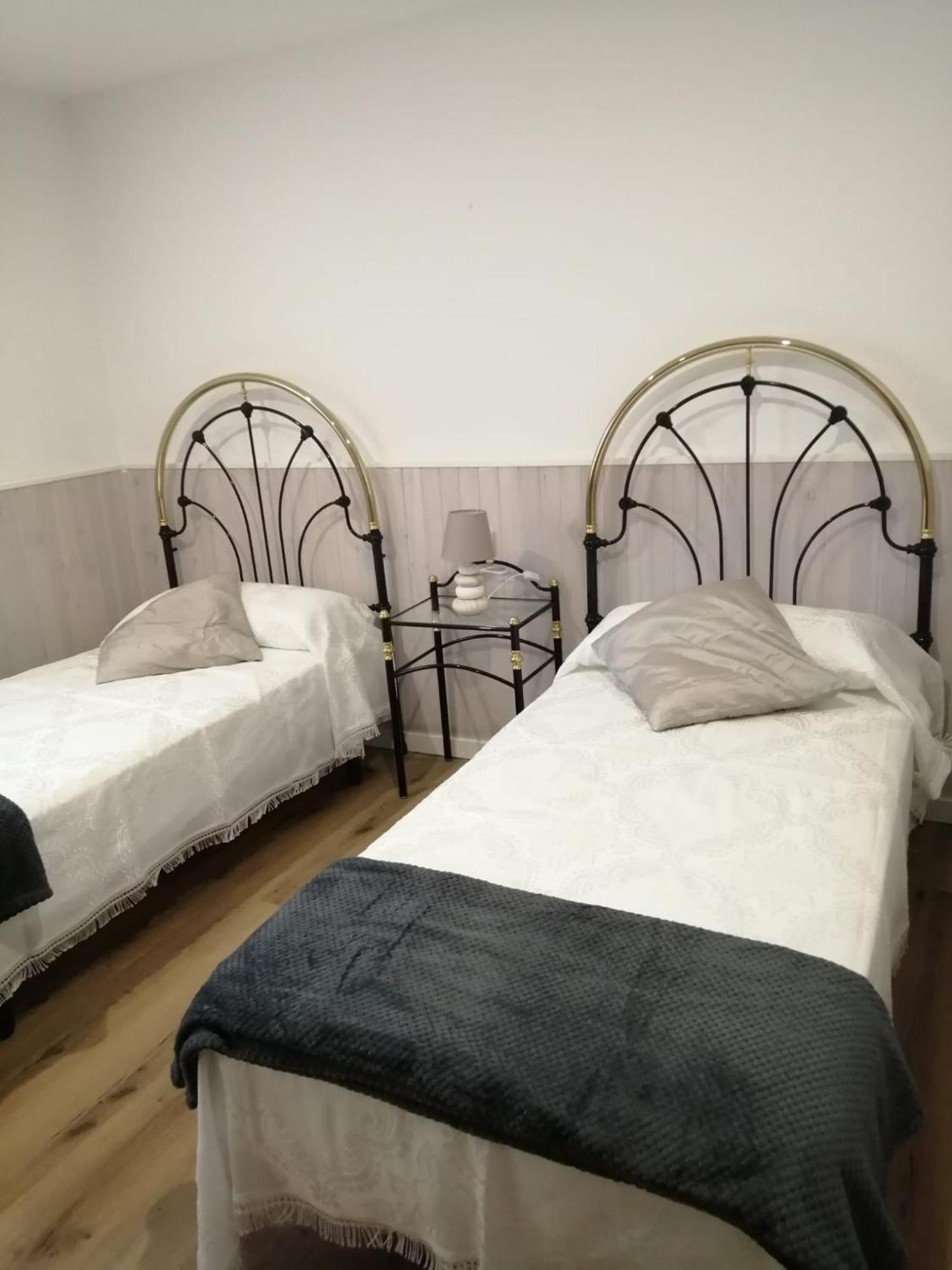 Vegalmar Appartement Limpias Buitenkant foto
