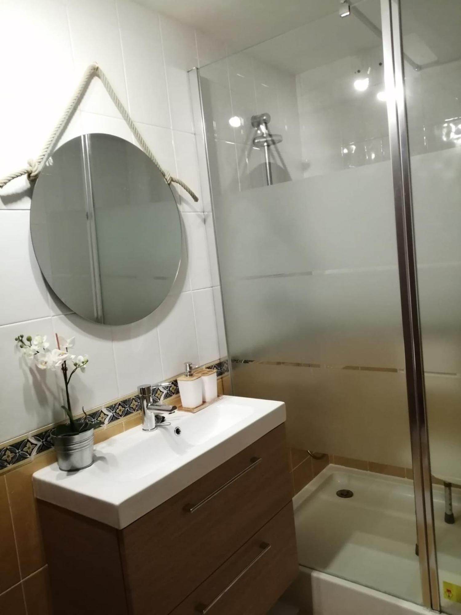 Vegalmar Appartement Limpias Buitenkant foto