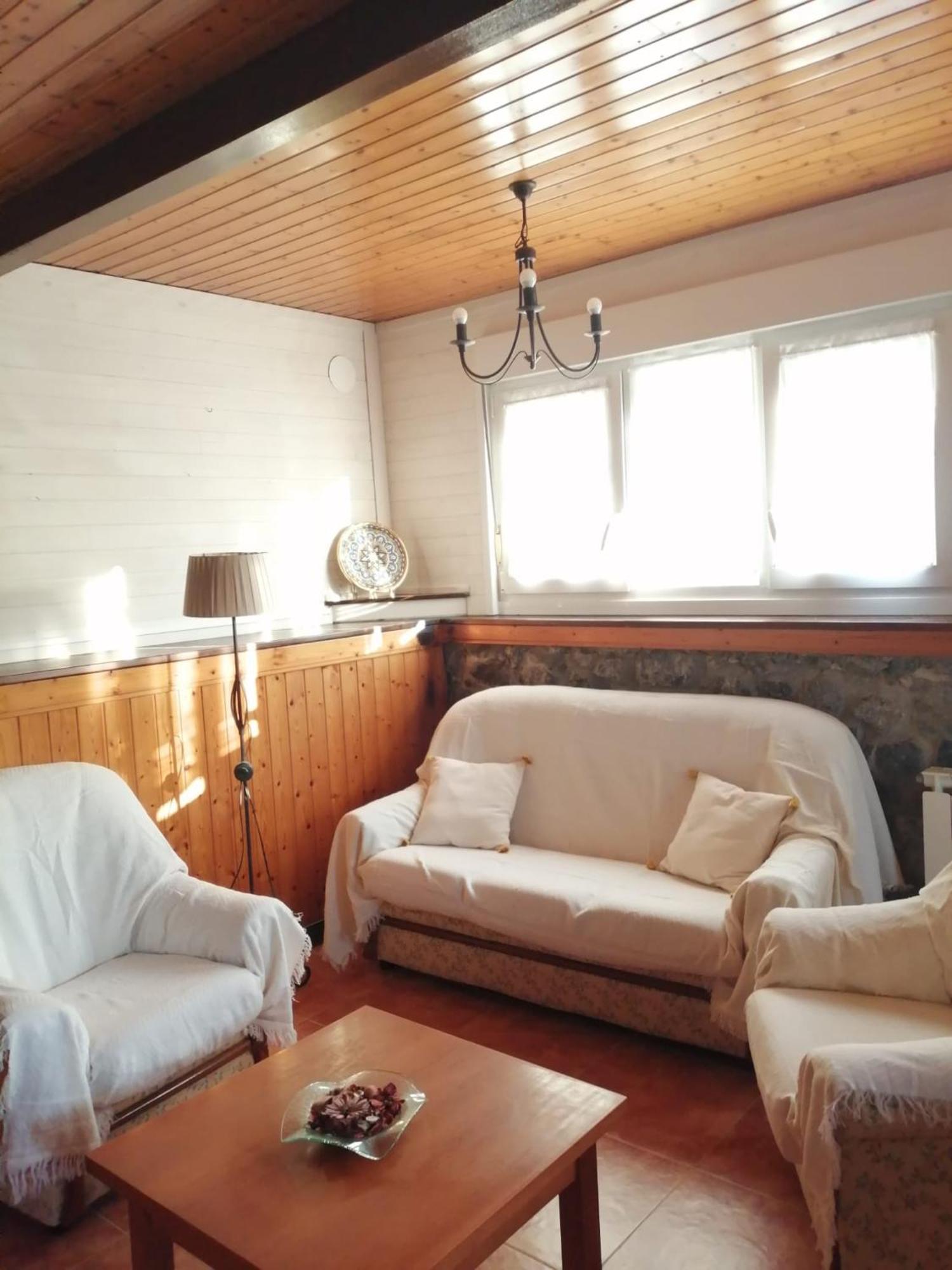 Vegalmar Appartement Limpias Buitenkant foto