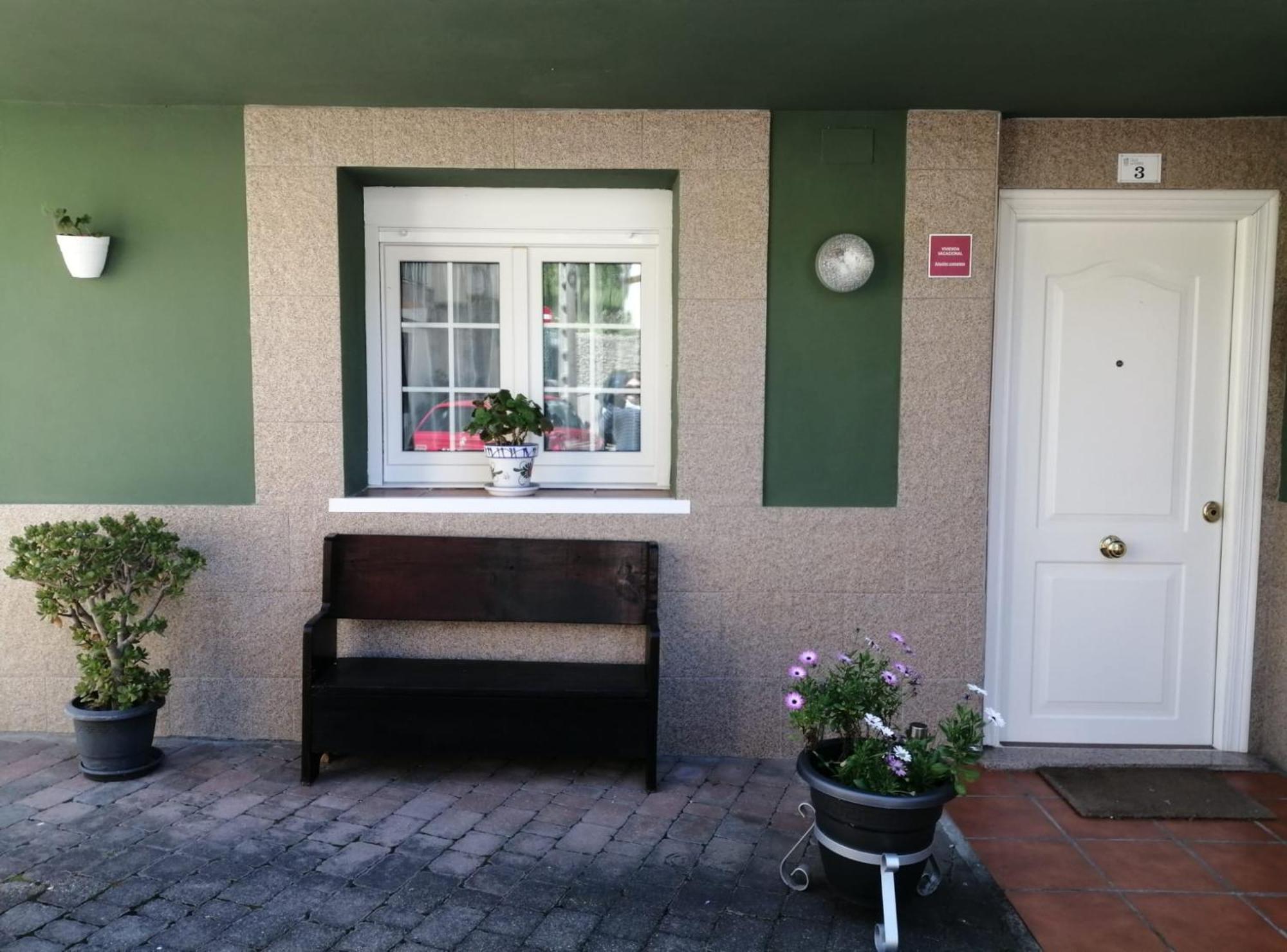 Vegalmar Appartement Limpias Buitenkant foto
